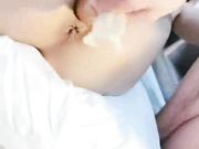 风骚大奶人妻被两个大哥玩弄口交揉奶鸡蛋塞逼