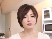 [PPPD-464] 母乳速報！！vol.4 表皮が薄い美肌女優がママになってAV復活！！本庄優花【破解】 - 1of5