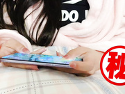 爆奶妹纸正在玩《王者荣耀》被男友拉揉奶啪啪边玩边被怼操