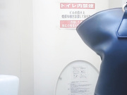 高級餐廳公共衛生間拍攝到的各式美女少婦如廁 有個高顏值格子衣美女陰毛濃密太性感了 1080P超清原版