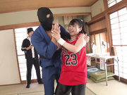 [SGKI-002] わいせつ行為対策護身術「感じてる顔を見せてはいけません」感じてると暴漢をつけあがらせる！何をされても無反応 - 4of5