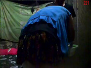 小破屋偷拍老哥叼烟狂怼胖姐