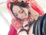 重金分享 极品私模 兔兔 婚纱性爱视频泄密