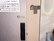 性感美女惨遭前男友裸照威胁 沦为性奴