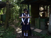 [SORA-524] 異常性欲者の叔父から小さい妹さらを守るために身代わりマ〇コを差し出すお姉ちゃん ゆら 日向ゆら - 2of5