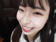 [SW-956] 友達女子がニーハイ太ももTバック尻を僕に見せつけてからかってくるので、ガン見してから - 1of5