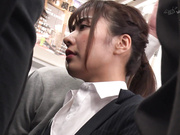 [NHDTB-925] パンスト穴あけ指入れ痴●でねっとり膣内をほじられ本気汁が滴るほど感じまくる美脚女2 - 1of5