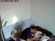 家庭攝像頭黑客破解拍攝到的小胖哥大清早要媳婦伺候來一炮再去上班 露臉高清