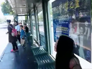老外国内街头搭讪女生成功约炮（对白）