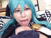 [COSX-062] 横乳の完全再現！？Iカップレイヤーみうちゃん、賭けに弱すぎてセクハラされまくり！ - 2of5