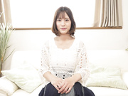 [VOTAN-103] 約1時間後に夫が帰ってくる主婦の自宅で極限リスクを楽しむ不倫セックス - 1of5