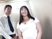 [OPG-022] 元気で一生懸命な巨乳フレッシュ女子社員は、優しい笑顔と巨乳で男達に尽くして、中出しがヤミつきになってしまった！ 星 明日菜 - 1of5