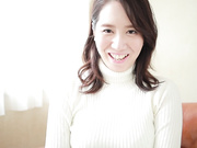 [JUL-335] 指輪は、ときに首輪になる。 嫉妬が激しい夫から解放されたいIカップ人妻 今野つばき 33歳 AVデビュー！！【破解】 - 1of5
