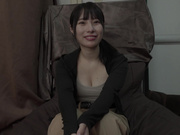 [BLOR-264] とにかく明るいハイテンション娘 爆笑した直後に寄り目オホイキ！ハメ潮ビュービュー吹かされガチ恋セックスでチ●ポ堕ち - 1of5
