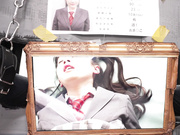 [SVCAO-016] J〇闇バイト某掲示板の高額時給に騙された少女を壁埋め込み拘束で慰み者にして何度も射精可能な肉便器開発 - 1of5