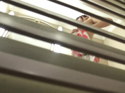 [FTO-027] ナンパ、合コンでゲットした水着素人美女達 ～ネイリストギャルからキャバ嬢、女子大生の欲張りセット～ - 3of5