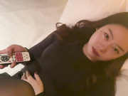上海风骚女翻译馨姐❤️午休跟日本上司开房偷情还一边手机自拍，被射了一屁股的精液