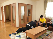 SORA-615 僕の身代わりにDQN達に犯●れデカチンのヤリ部屋と化した自宅で串刺し喉奥イラマでアヘ堕ちする姉を見て思わず… - 1of5