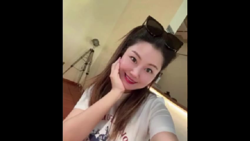 骚货Yolanda咖丝蕾丝