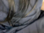 半夜起床看到女儿在厨房做饭，趁老婆睡觉，悄咪咪在厨房插女儿