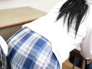 [破解]BAGR-075  無自覚に距離感がバグってるちょっぴりドジな女の子の唐突なチンタッチでパン中射精しちゃった男達 川上しずく - 2of5