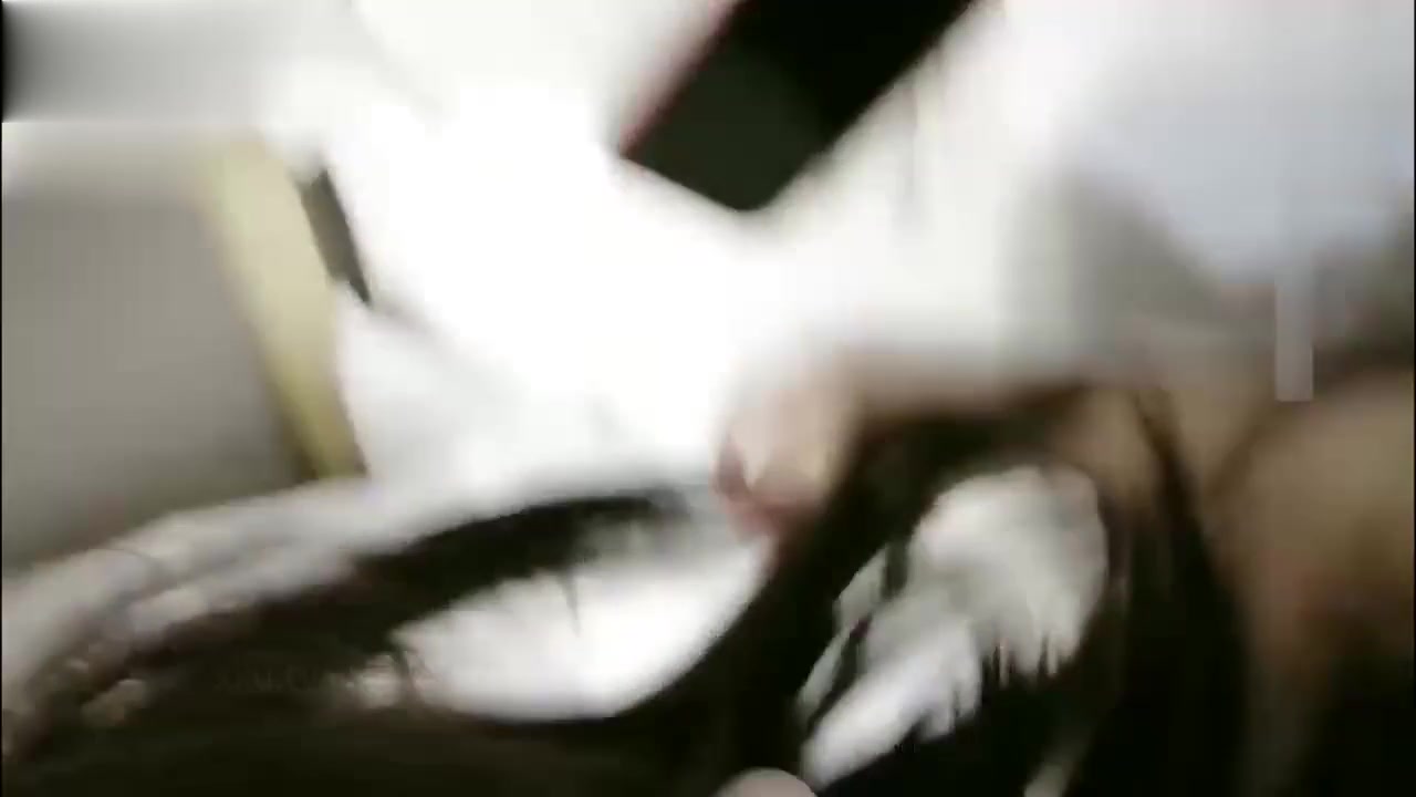 【极品校花】油腻大叔实力讲价包养女学生！勾搭正在做做作业的学生妹