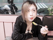 一日约会 POV 与知名女优档车之旅