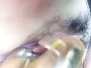 炮友发的自慰小视频，好几天没操她了，忍不住自己用假鸡巴操自己