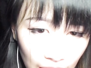 公路户外紫薇,车内道具秀,旁边车上还躲着两人褕褕看不敢下来