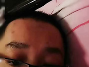 奶子圆润坚挺的气质范白领美女放假为赚外快和老公家中直播啪啪,有人受不了出高价钱要去干他老婆,国语!
