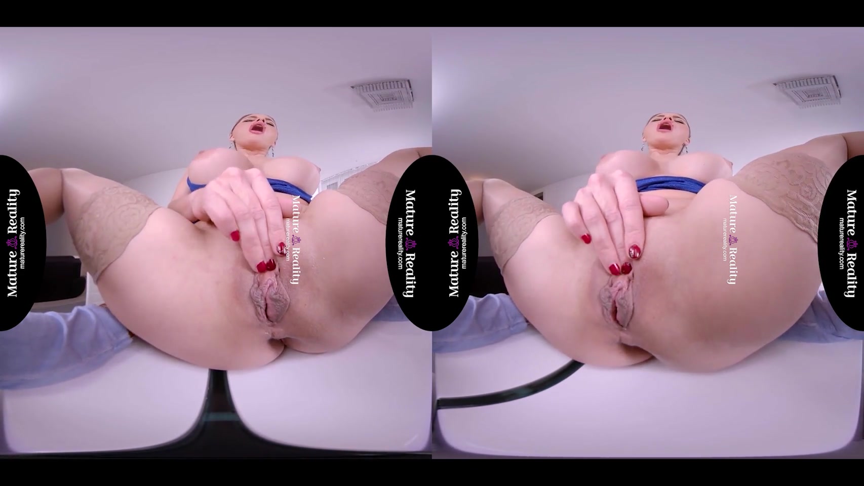 Big Tits Amateur Hooker Mom