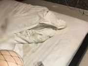 玩出新境界 爆操淫荡蜜臀3P鱼网袜女神 前后撞击猛烈抽插 挑逗G点疯狂高潮 疯狂爆操1小时 高清完整版下部