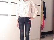 艺术院校笑容甜美的漂亮妹子脱光衣服形体展示 不亏是搞文艺的身材真好