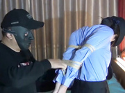 国模工作室流出两个漂亮国模制服诱惑被蒙脸摄影师捆绑假鸡巴插逼逼