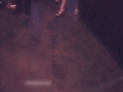 气质性感的极品美女和几个朋友酒吧聚会,喝多了被大屌男三言两语哄到卫生间自己脱掉丁字裤求操,粉嫩小逼,国语!