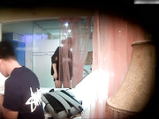 白皙性感的美女和男友酒店开房,男的强制给她换上铁链情趣服后再操她,女的不让干被男友猛舔嫩穴受不了屈服了!