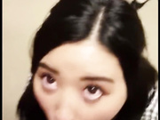 华裔美女跪吃大洋屌 这口活技术真心好 从头舔到尾太爽了