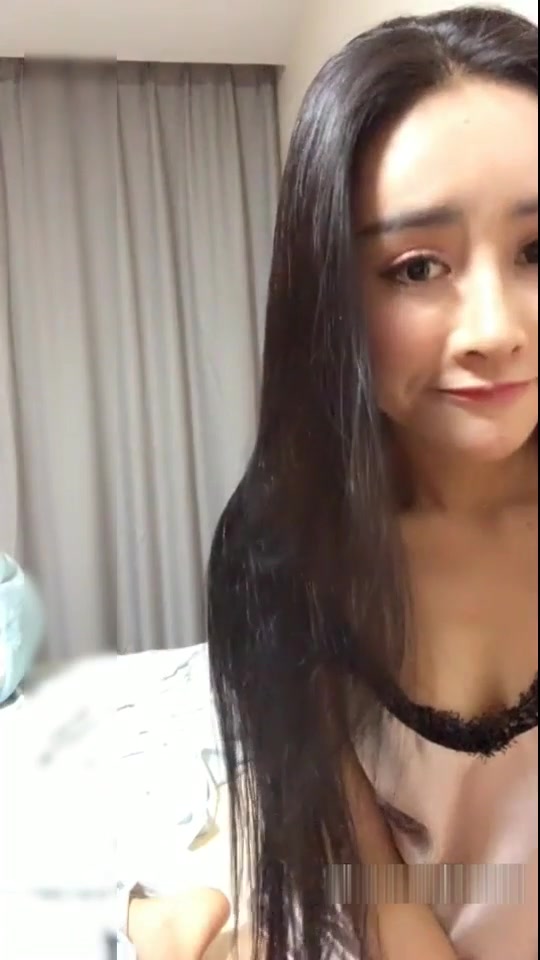 好白菜让猪拱了极品网红脸兼职外围女被猥琐排骨男各种姿势干