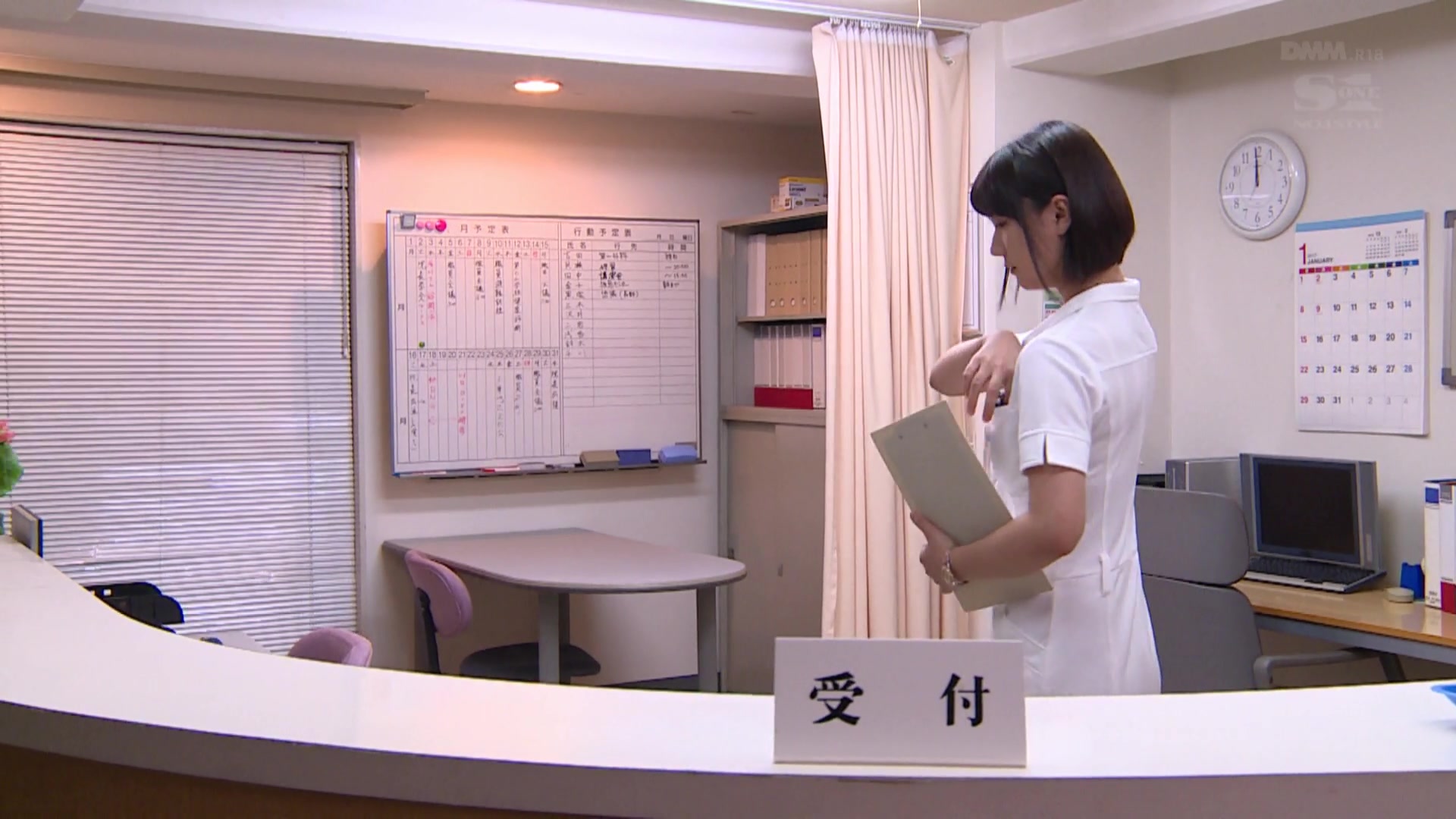 [SNIS-890] 院内集団●遇见的新人护士 夏川あかり - 1of5