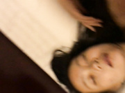清纯活泼师范大学苗条妹子微聊变态网友见面吃饭被灌的烂醉如泥带到宾馆扒光随便玩弄