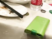 【网曝门事件】潍坊包间事件 19岁潍坊女包间擦枪走火 翘美臀后入直接操