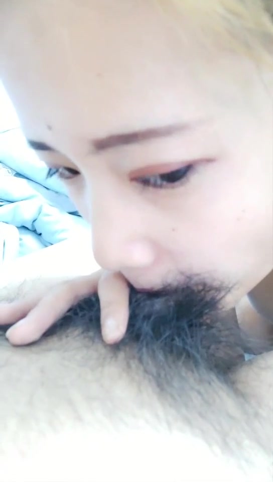 金发颜值不错妹子双人啪啪秀 白皙皮肤美乳口交上位骑乘抽插逼逼挺粉嫩