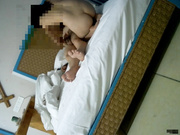 三亚旅游叫的上门兼职女导游服务一般，但是叫声不错，高潮了，抓紧床单了