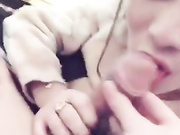 敲可爱双萝莉TS唐嘉琪和于梦婕 真女，三人淫乱KTV,嘉琪吃梦梦的鸡巴吃美女的奶子 淫旁边还有帅哥 乱欢快刺激