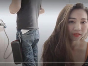 身材火辣的模特美女家里花洒头坏了找师傅来维修勾引他在浴室里激情国语对白