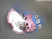 小伙子带着自己女朋友开房打炮 干完之后竟然还手机看小电影自己打灰机
