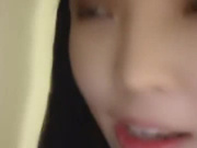 小婊妹的诱惑露脸一天不做爱浑身都难受，舔着小哥哥的鸡巴说着最骚的情趣，无毛骚逼特写各种姿势抽插，浪叫不断