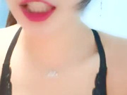 黑丝人妻就是骚全程露脸直播大秀啪啪，淫声浪语舔哥哥的大鸡巴，各种姿势爆草抽插浪叫呻吟不止，不要错过