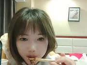 骚气短发少妇和纹身炮友啪啪，口交舔弄骑脸舔逼上位猛操呻吟娇喘，特写抽插非常诱人