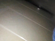 【贼有意思】厕所偷窥直接把手机伸进去拍脸，各路美女反应笑死娃了，干嘛，别闹，谁呀,走开，别拍了！